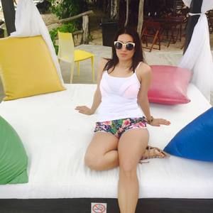 Meet your Posher, Lili