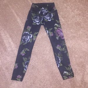 Lulu Lemon capris