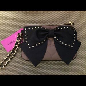 New with tag Betsy Johnson wristlet purse