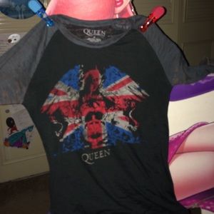 Queen top M gray Union Jack rock and roll
