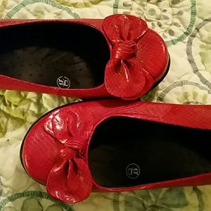 Red Hush Puppies Flats