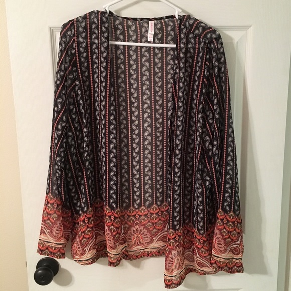 Paisley print sheer flowy open tunic