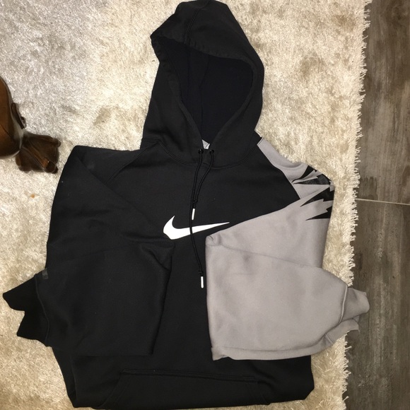 Nike XL men's sweatshirt