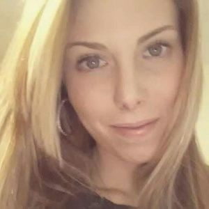 Meet your Posher, Emberly