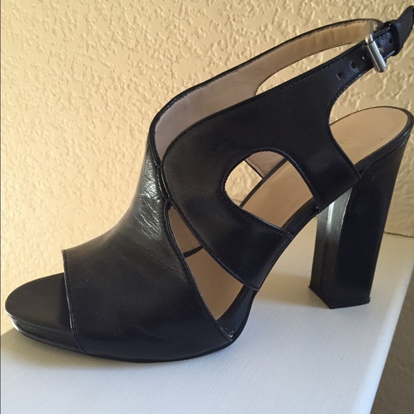 Black heel shoes - Picture 1 of 4