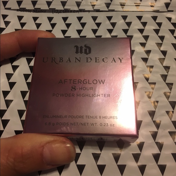 Urban Decay Afterglow Highlighter
