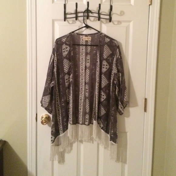 Hollister Aztec print kimono