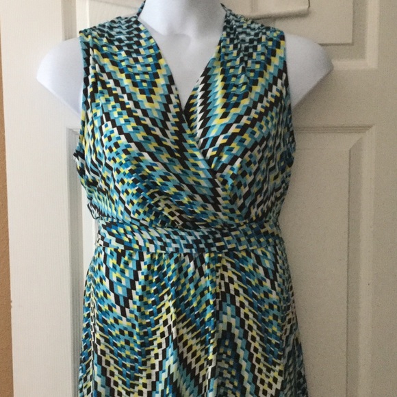 Abstract Wrap Bossom Dress