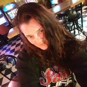 Meet your Posher, Candi