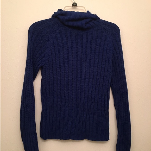 St. John's Bay Sweater - Picture 2 of 3