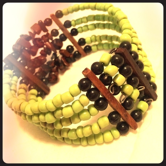 HANDMADE & UNIQUE beaded cuff bracelet