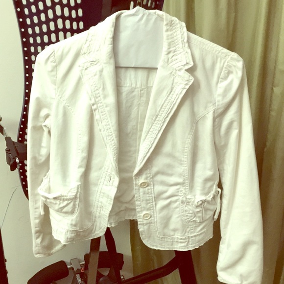 Zara Jacket - Picture 1 of 3