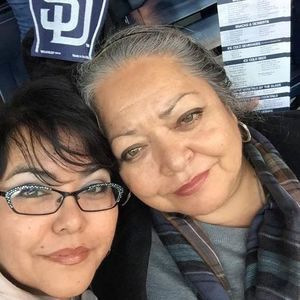 Meet your Posher, Rose