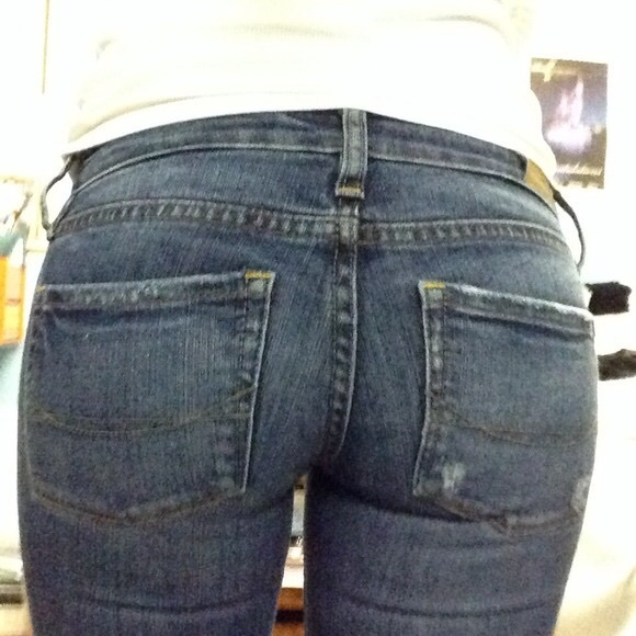 Bullhead Hermosa Super Skinny Jeans