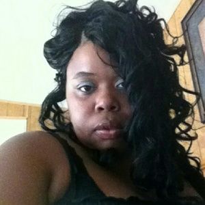 Meet your Posher, Tara