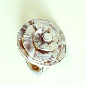 Flower ring