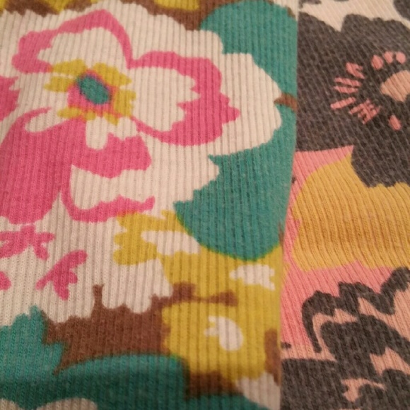 Super cute floral tank tops... both for $6 - Picture 3 of 3