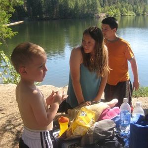 Meet your Posher, Valerie