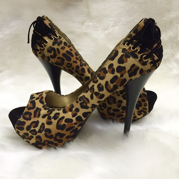 Charlotte Russe Shoes - Leopard Heels🐆