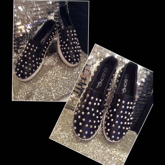Women's spike flats / Size 7