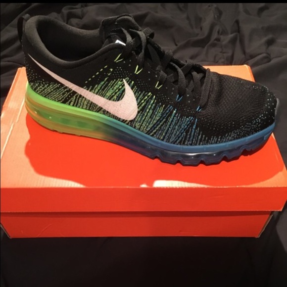2015 Nike FlyKnit Air Max