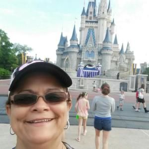 Meet your Posher, Zeny