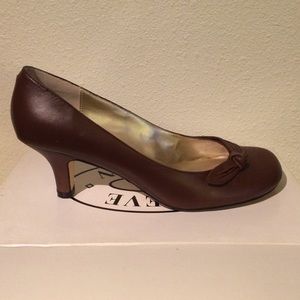 Leather Steve Madden Heels