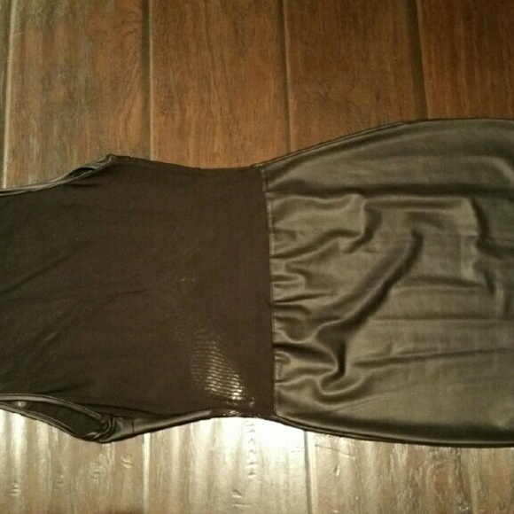Vegas summer heat dress!!! Like new! worn once! - Picture 3 of 4