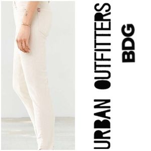 Urban Outfitters + BDG | Corduroy Slim Fit | Soft Ivory