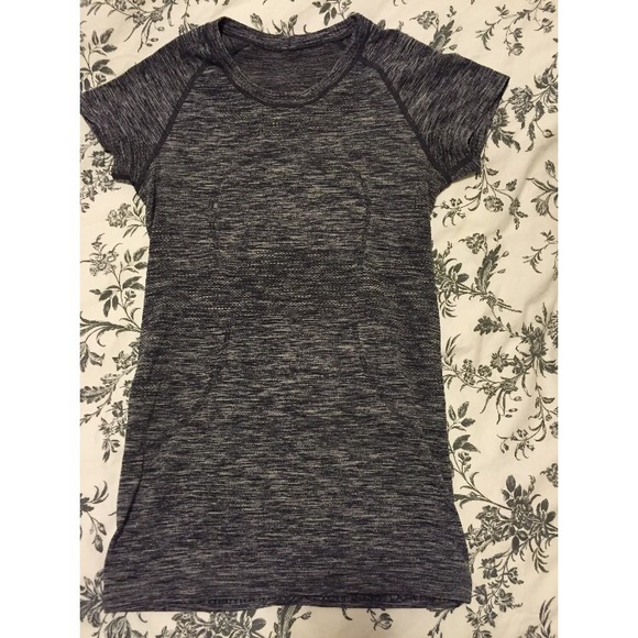 Lululemon shirt