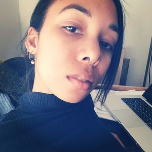 Meet your Posher, Sierra