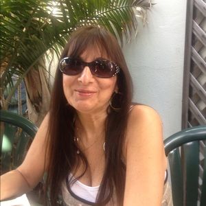 Meet your Posher, Linda