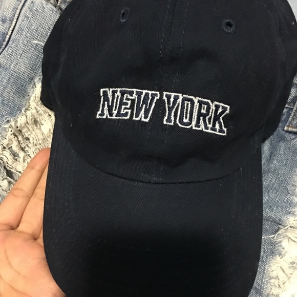 Brandy Melville NY hat
