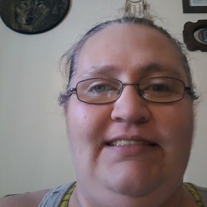 Meet your Posher, Cara