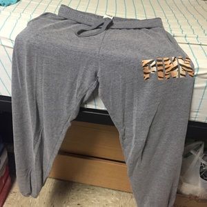 Vs pink sweatpants