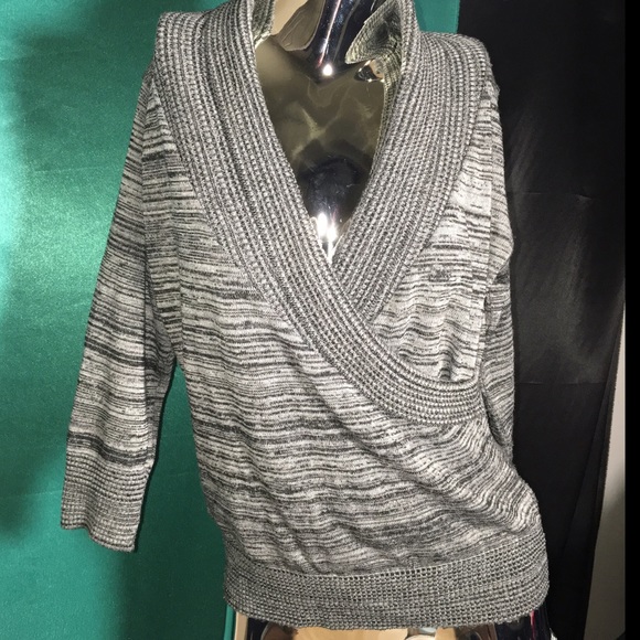 AB Studio 3/4 Sleeve sweater type