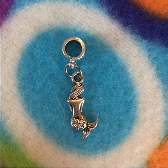 Mermaid Charm - Picture 3 of 4