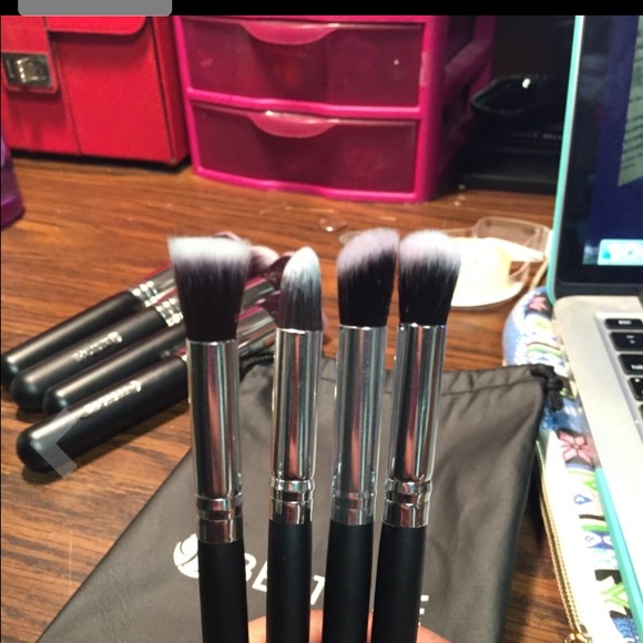 Makeup Best Premium Synthetic Kabuki Brush Set Poshmark