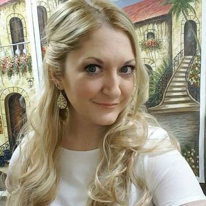 Meet your Posher, Kara