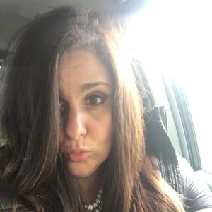 Meet your Posher, Geanna