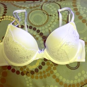 Cute bra
