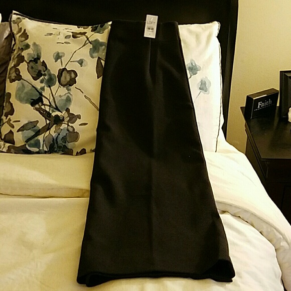 Versatile grey shirt