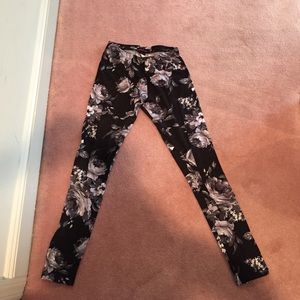 Material Girl Floral Leggings