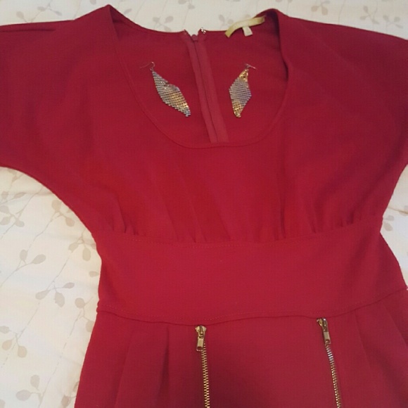 Gianni Bini red dress