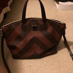 NWOT Dooney Bourke Chevron Gabriela Satchel
