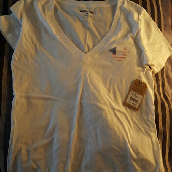 Tee shirt