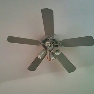 Meet your Posher, Ilham