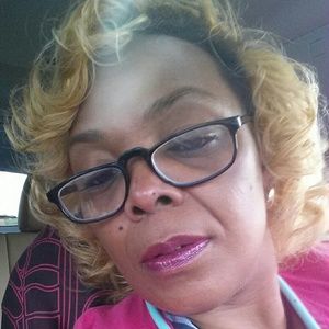 Meet your Posher, Marcella