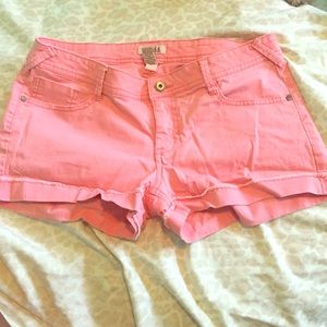 coral shorts!!! Fits a size 4!!!
