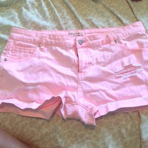 Light pink denim shorts!!!